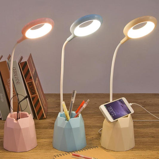 Charging desk lamp